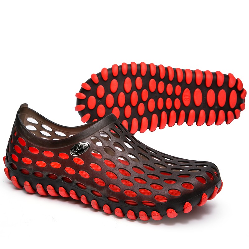 clapzovr water shoes